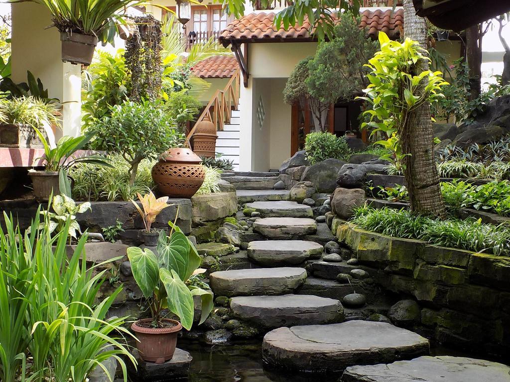 Duta Garden Hotel Yogyakarta Exterior foto