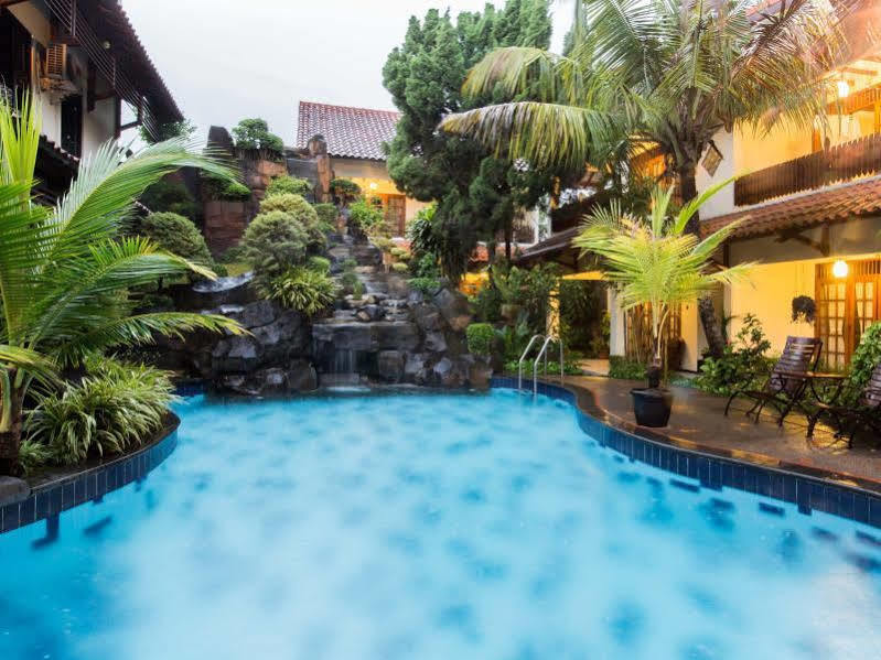 Duta Garden Hotel Yogyakarta Exterior foto
